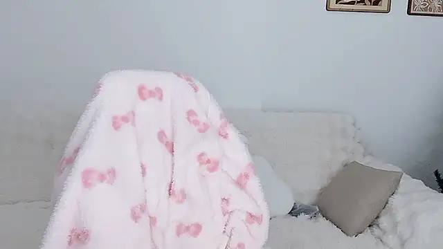 Xiao-runbao online show from January 8, 2026, 2:41 pm