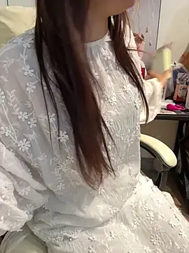 susu baby online show from December 15, 2025, 5:23 am