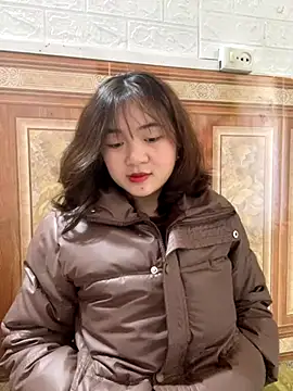 Snapshot of Lonnina chatting on November 26, 2025, 3:07 am Lonnina online show from November 26, 2025, 3:07 am