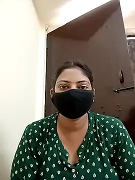 Shikha-mehra7 online show from September 11, 2025, 8:14 am