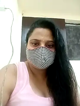 Shikha-mehra7 online show from September 30, 2025, 6:18 am