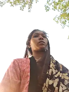 Fasfas2 online show from November 3, 2025, 1:29 am