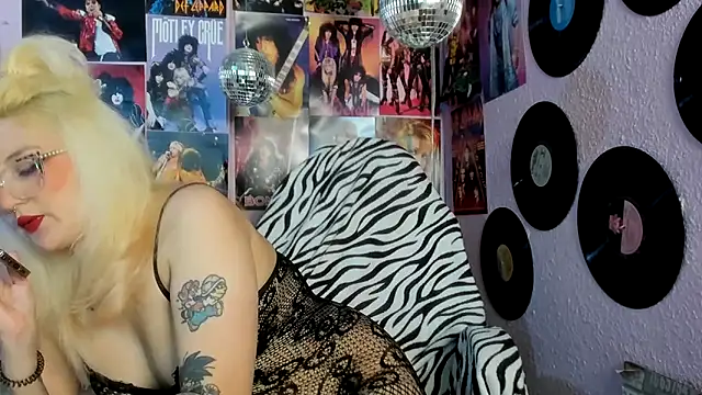 Avril Maria online show from May 30, 2026, 6:16 pm