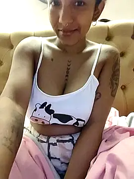 kdfoxxx online show from October 11, 2025, 3:39 am