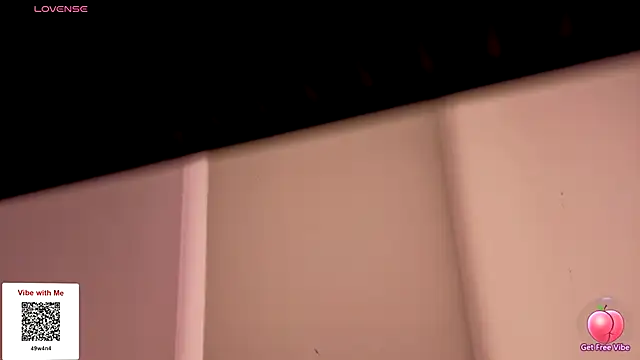 NataliaPrince1 online show from December 5, 2025, 5:09 pm