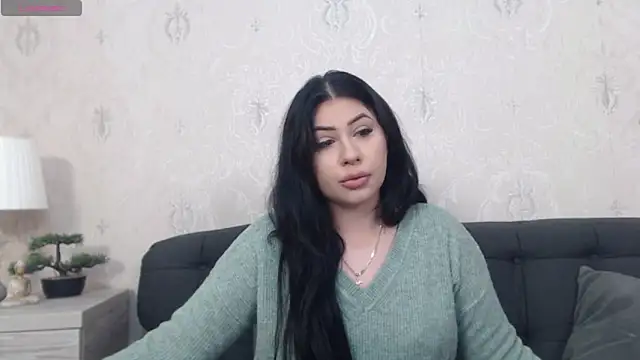 AnaysDivine online show from October 6, 2025, 2:53 am