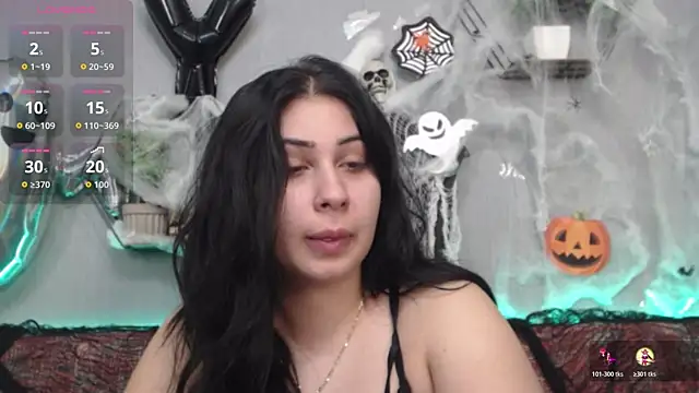 AnaysDivine online show from October 21, 2025, 8:09 pm