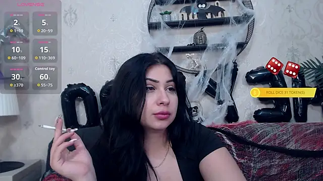 AnaysDivine online show from October 22, 2025, 8:14 am