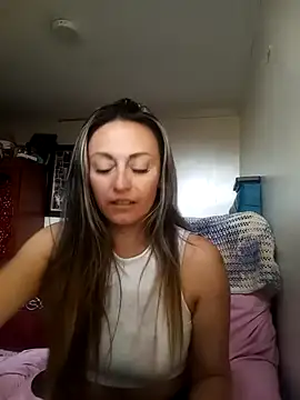 Snapshot of -AngelNova- chatting on February 5, 2026, 9:19 pm -AngelNova- online show from February 5, 2026, 9:19 pm