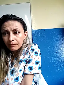 Snapshot of -AngelNova- chatting on February 24, 2026, 12:25 pm -AngelNova- online show from February 24, 2026, 12:25 pm