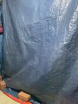 O o UwU o O online show from September 21, 2025, 1:24 pm