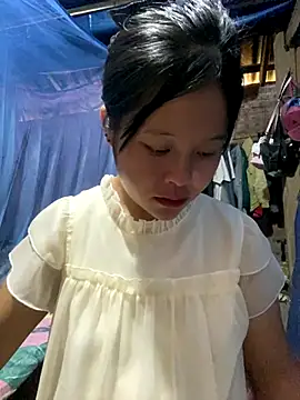 O o UwU o O online show from October 13, 2025, 2:00 am