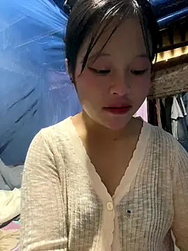 O o UwU o O online show from October 14, 2025, 2:01 am