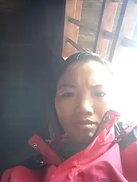 ngan-cute online show from October 17, 2025, 12:25 am