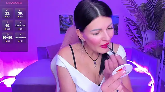 Snapshot of O1d_Lady chatting on October 3, 2025, 8:33 am O1d Lady online show from October 3, 2025, 8:33 am