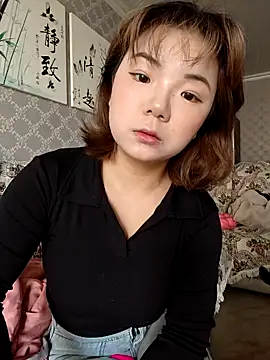 Snapshot of E-cup2 chatting on March 4, 2026, 6:08 am E-cup2 online show from March 4, 2026, 6:08 am