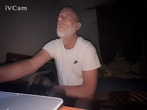 Pigna16PSRN online show from March 18, 2026, 1:53 am