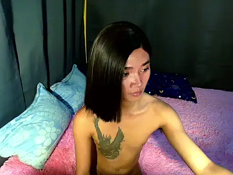 Petite HugeCock online show from February 22, 2026, 11:20 am