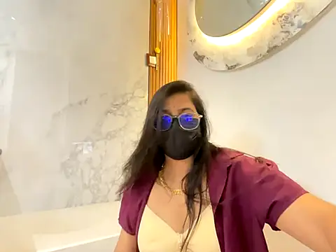 sexydaizy online show from October 15, 2025, 5:40 am