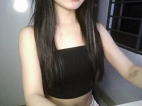 Snapshot of Annabelle-e chatting on November 11, 2025, 4:51 pm Annabelle-e online show from November 11, 2025, 4:51 pm