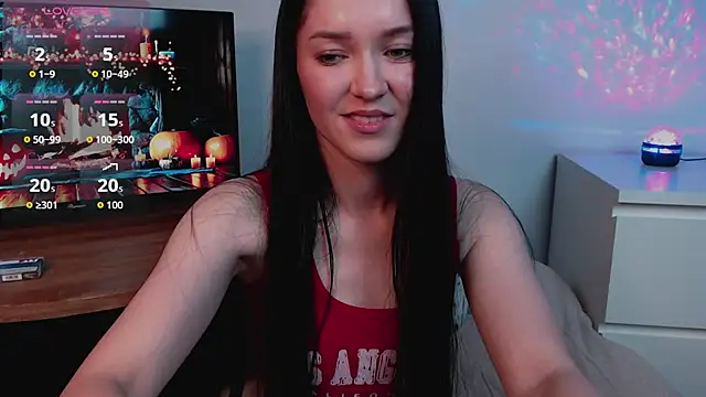 Veliora online show from October 30, 2025, 3:57 pm