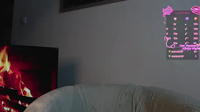 Veliora online show from November 21, 2025, 8:18 pm