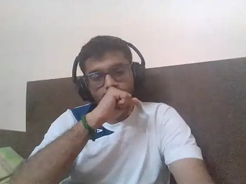 GOJO 1 online show from October 27, 2025, 2:21 pm