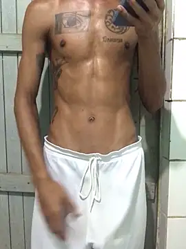 lcsexy45 online show from May 25, 2026, 4:35 pm