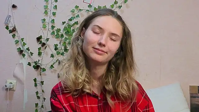  kikiclark   online show from March 4, 2026, 8:59 pm