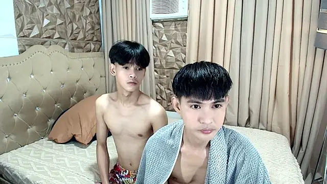 xxxhugecocktwinkxxx online show from May 9, 2026, 5:07 pm