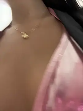 Juanita-Diaz online show from January 17, 2026, 8:34 pm