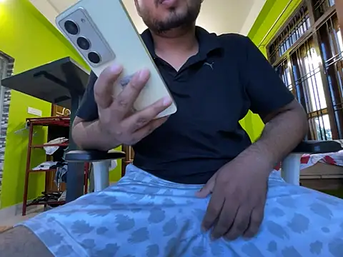 Snapshot of sexyboywhite chatting on September 21, 2025, 11:12 am sexyboywhite online show from September 21, 2025, 11:12 am