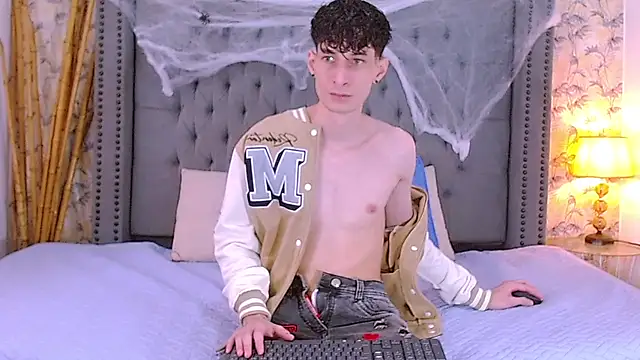 Luke Carter online show from October 11, 2025, 1:09 pm