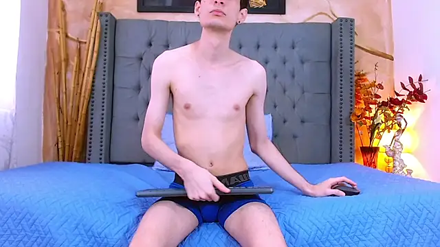 Luke Carter online show from December 20, 2025, 1:18 pm