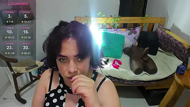 Snapshot of maarcelitaa chatting on September 18, 2025, 6:48 am maarcelitaa online show from September 18, 2025, 6:48 am
