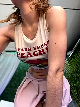 SweetieSinXXX online show from October 7, 2025, 1:30 pm