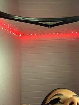 luluzinhax online show from September 29, 2025, 3:00 am