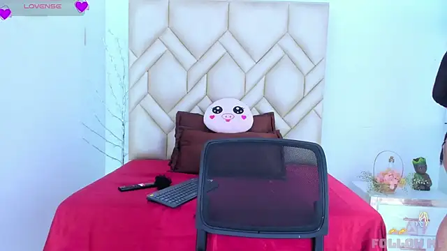 sexy thin anastasia online show from September 29, 2025, 7:08 pm