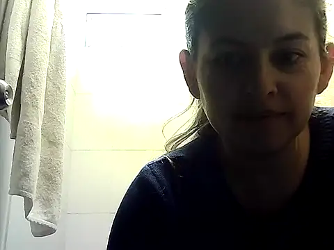 Snapshot of Valery__Rouse_ chatting on October 3, 2025, 8:50 pm Valery Rouse online show from October 3, 2025, 8:50 pm