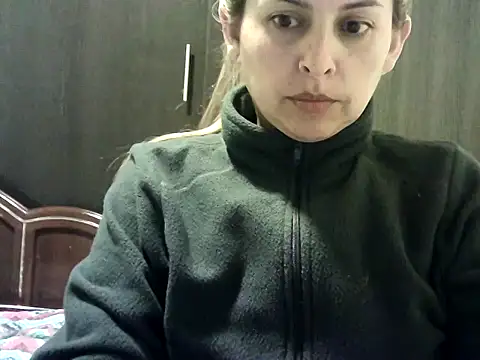 Snapshot of Valery__Rouse_ chatting on October 25, 2025, 4:42 am Valery Rouse online show from October 25, 2025, 4:42 am