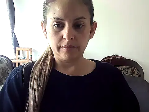 Snapshot of Valery__Rouse_ chatting on November 14, 2025, 3:00 pm Valery Rouse online show from November 14, 2025, 3:00 pm