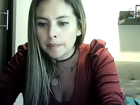 Valery  Rouse  online show from April 28, 2026, 2:38 am