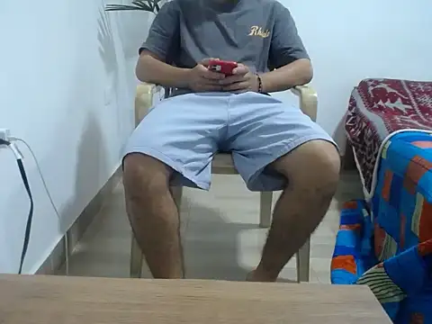 Snapshot of Young_handsome chatting on September 15, 2025, 2:17 pm Young handsome online show from September 15, 2025, 2:17 pm