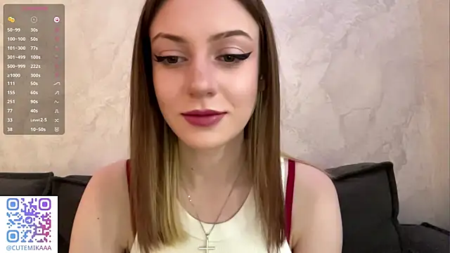 Snapshot of MustangMuse chatting on October 14, 2025, 11:33 am MustangMuse online show from October 14, 2025, 11:33 am