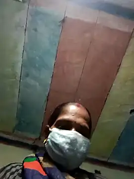 Hot-honi online show from November 11, 2025, 1:11 pm