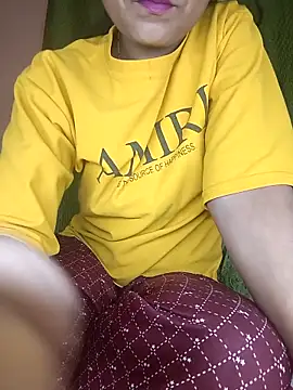 Hott Archana online show from November 16, 2025, 4:12 pm