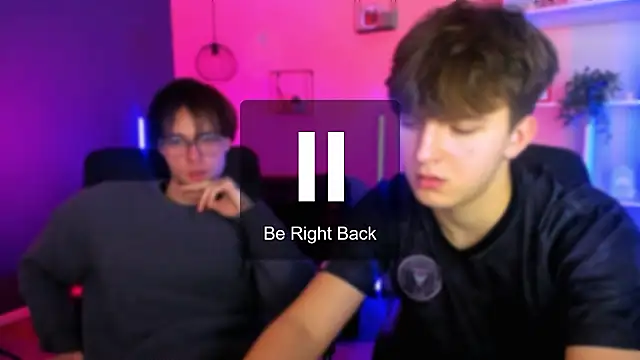 travis wolf  online show from February 2, 2026, 9:41 am