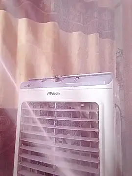 Snapshot of CherryBeii chatting on September 12, 2025, 2:17 pm CherryBeii online show from September 12, 2025, 2:17 pm