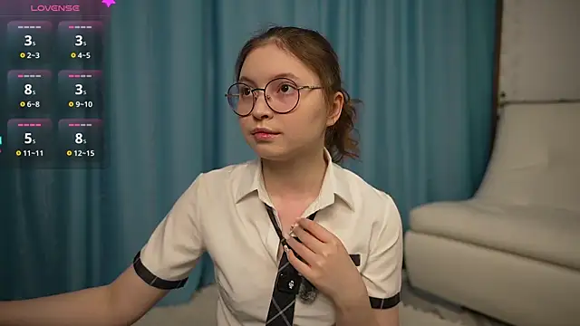 Ruminelle online show from October 10, 2025, 1:21 pm