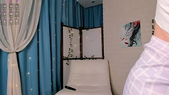 Ruminelle online show from April 3, 2026, 11:41 am